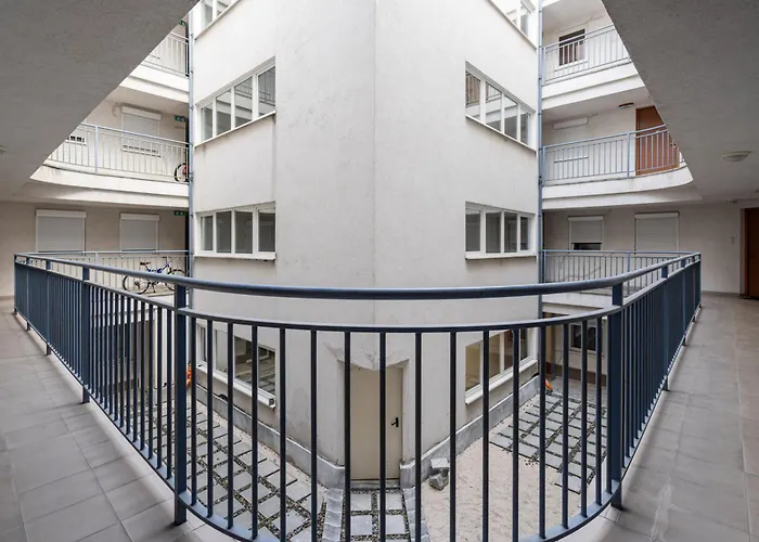 Aspen Aura Apartment